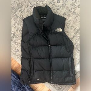 North face black vest